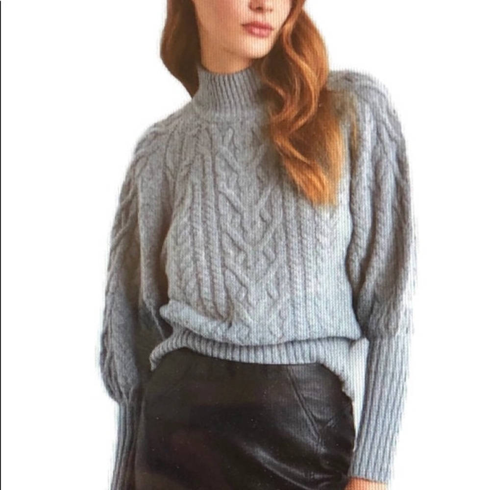 BCBGMaxAzria Bishop Sleeve wool cable knit sweater L‎ Stunning! NWT